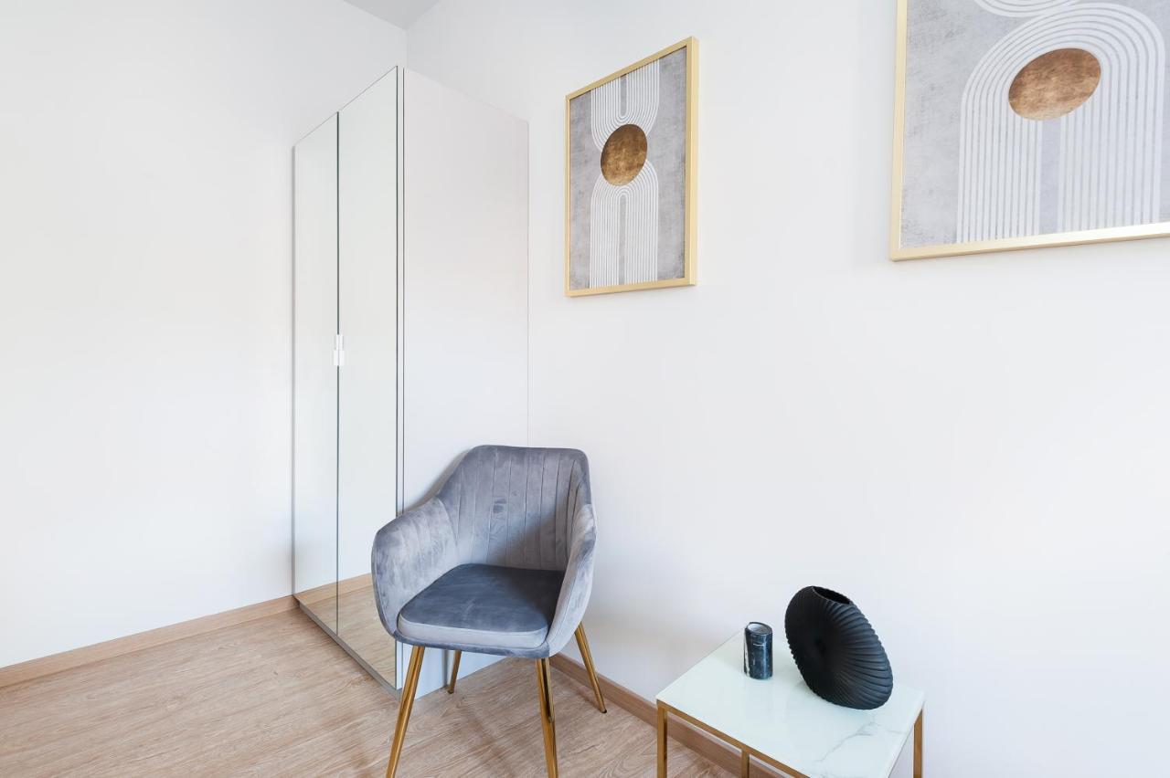 Gallery 7 - Apartment 3 Краков Экстерьер фото