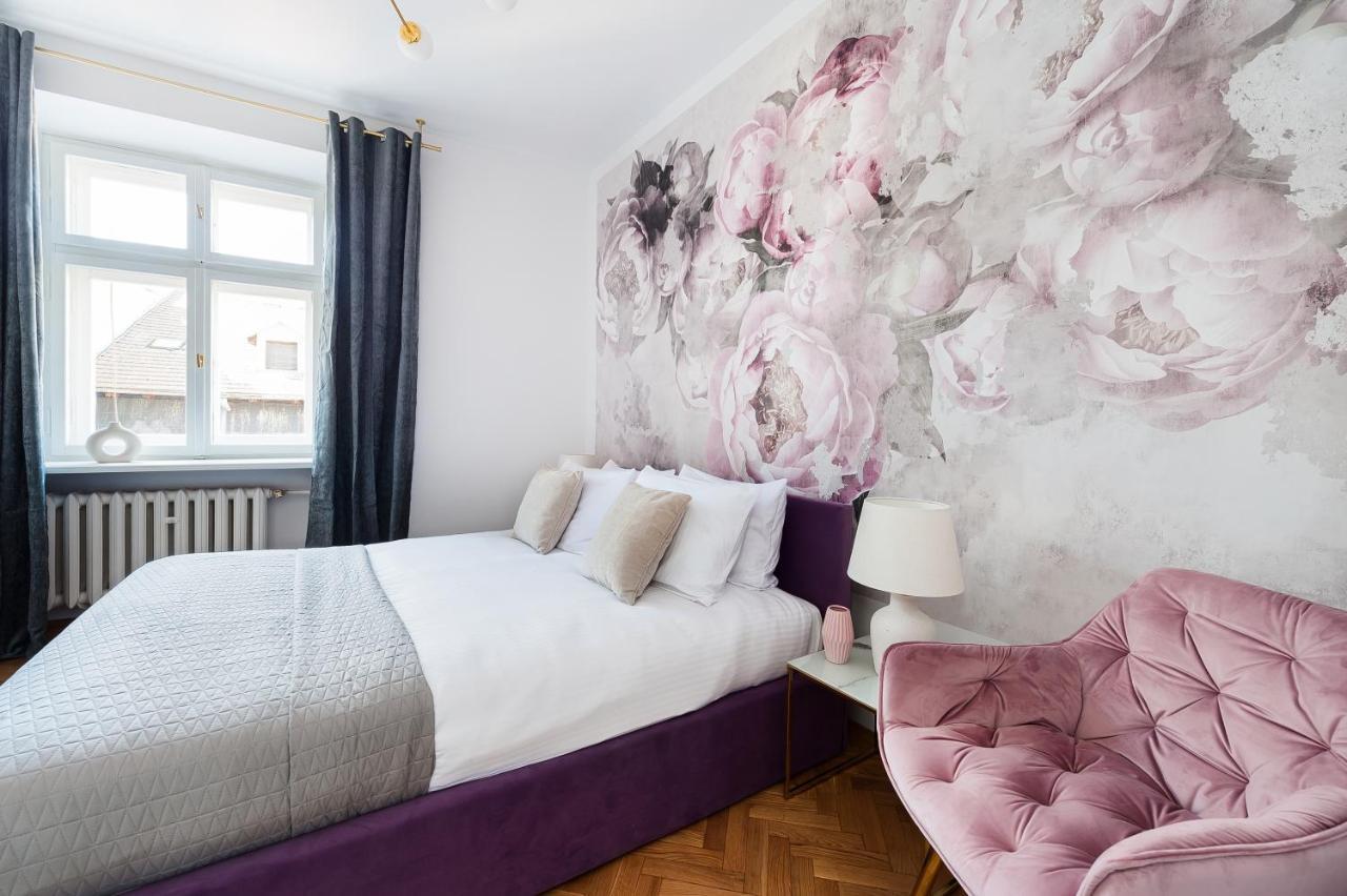 Gallery 7 - Apartment 3 Краков Экстерьер фото