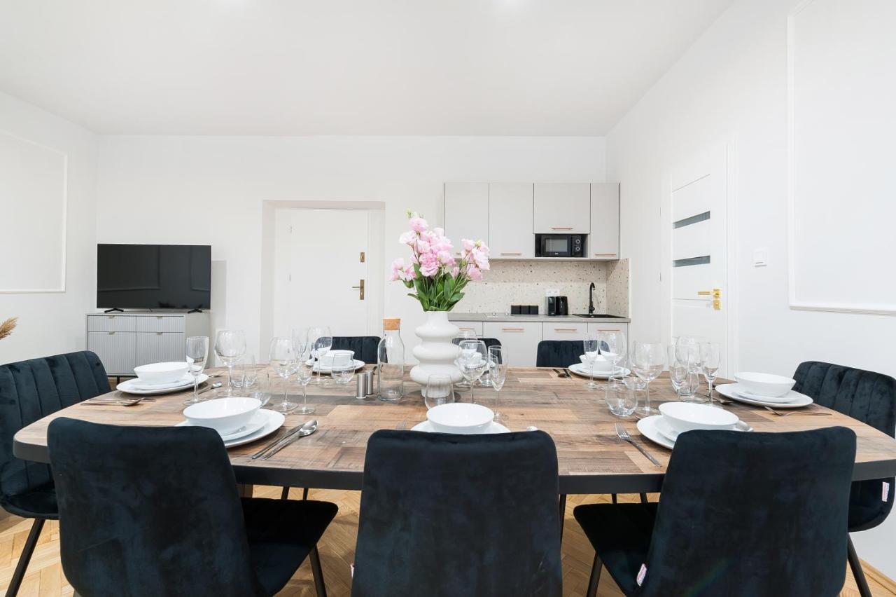 Gallery 7 - Apartment 3 Краков Экстерьер фото